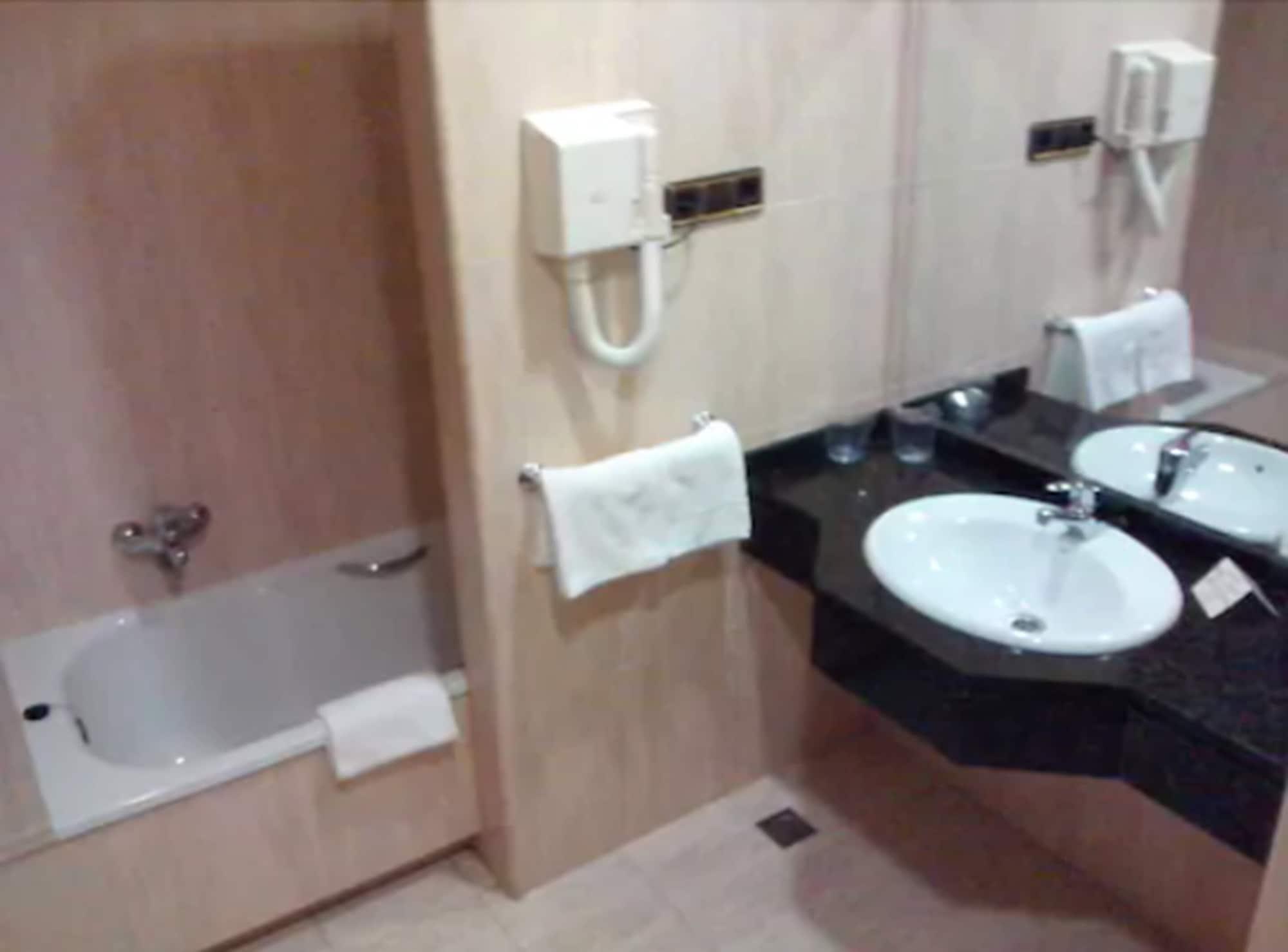 Hotel Lozano Antequera Zewnętrze zdjęcie