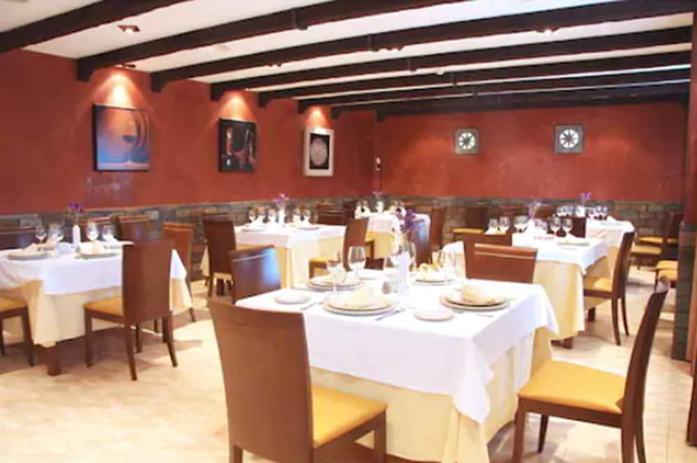 Hotel Lozano Antequera Zewnętrze zdjęcie