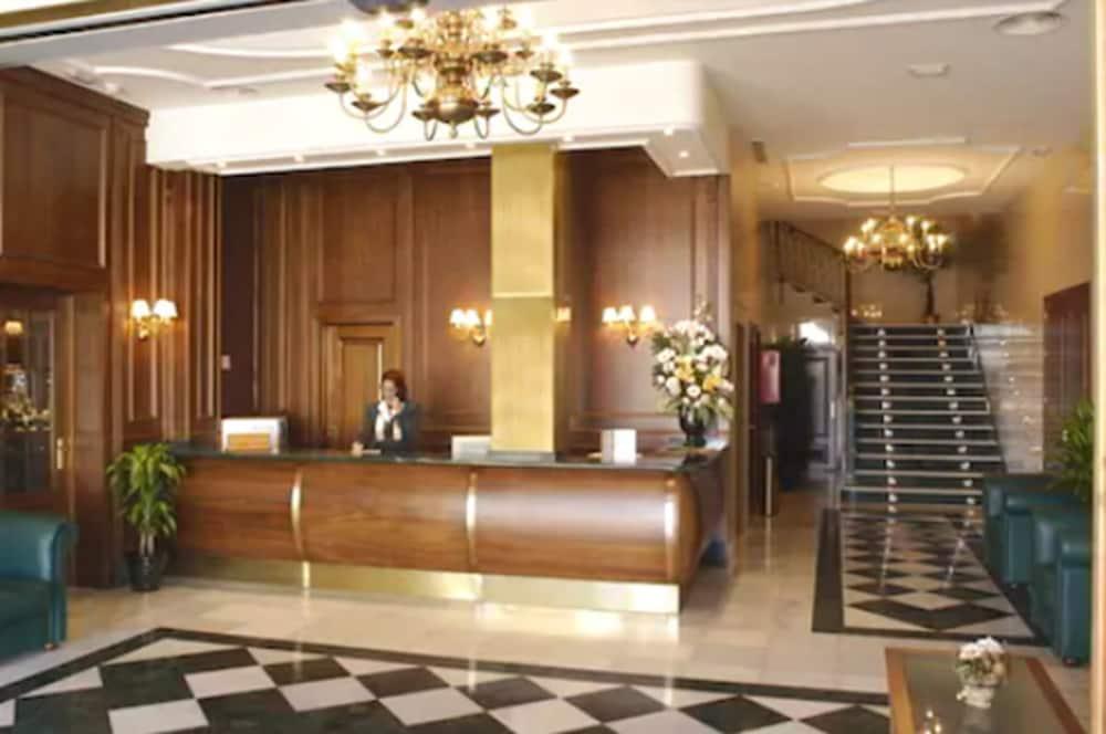 Hotel Lozano Antequera Zewnętrze zdjęcie