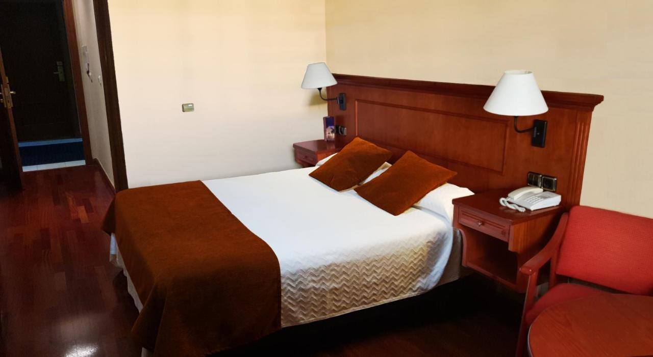 Hotel Lozano Antequera Zewnętrze zdjęcie