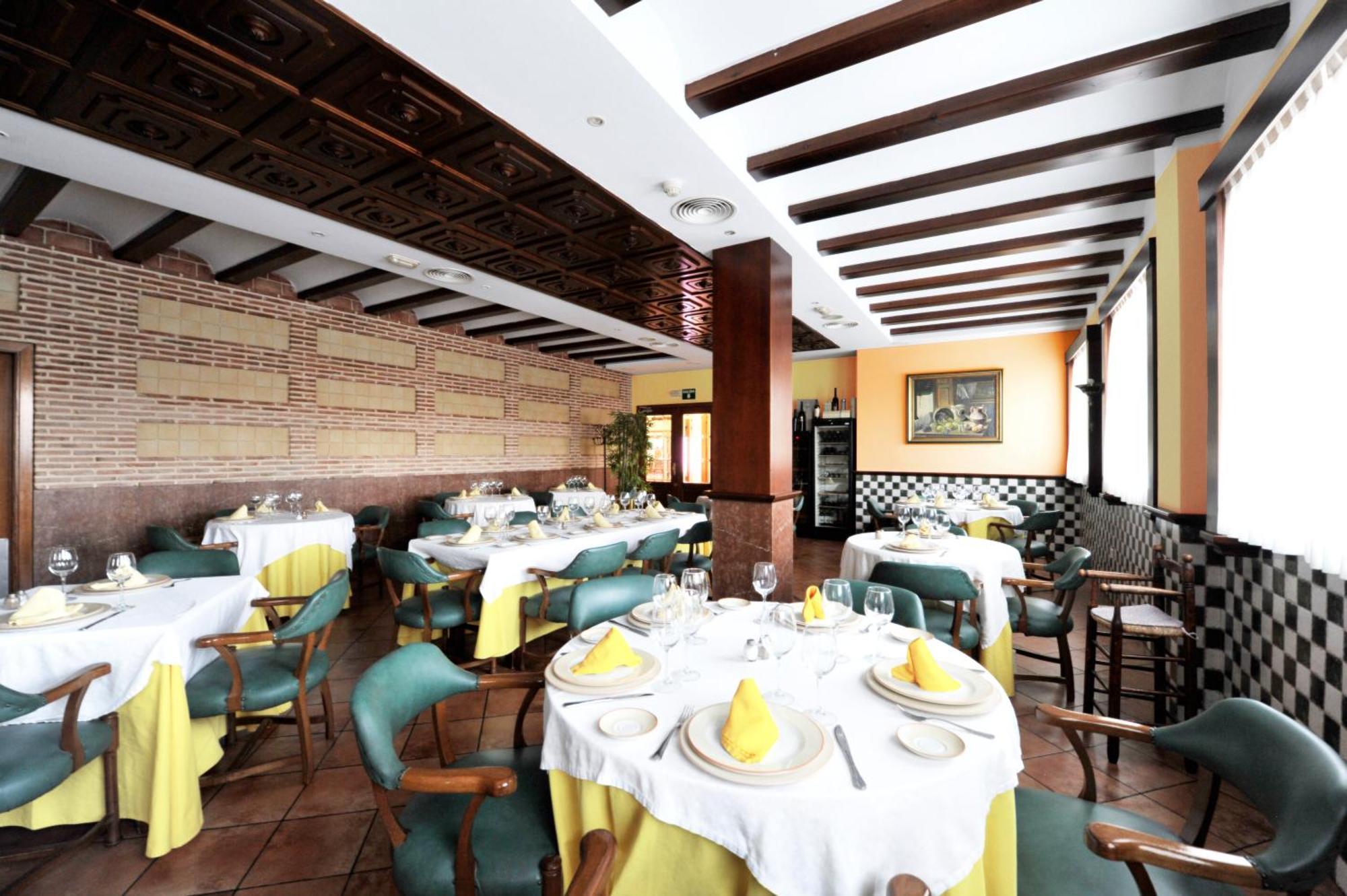 Hotel Lozano Antequera Zewnętrze zdjęcie