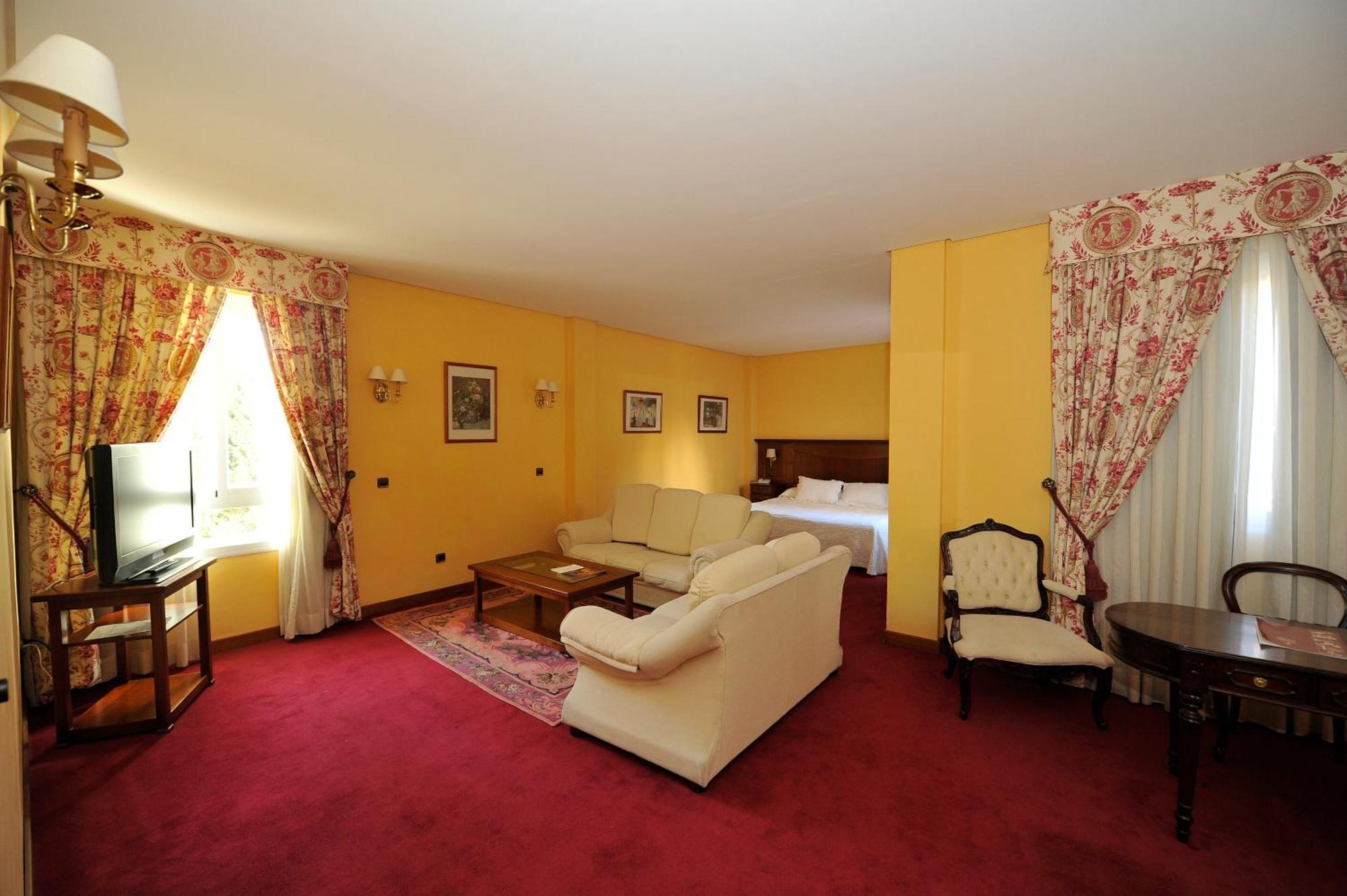 Hotel Lozano Antequera Zewnętrze zdjęcie