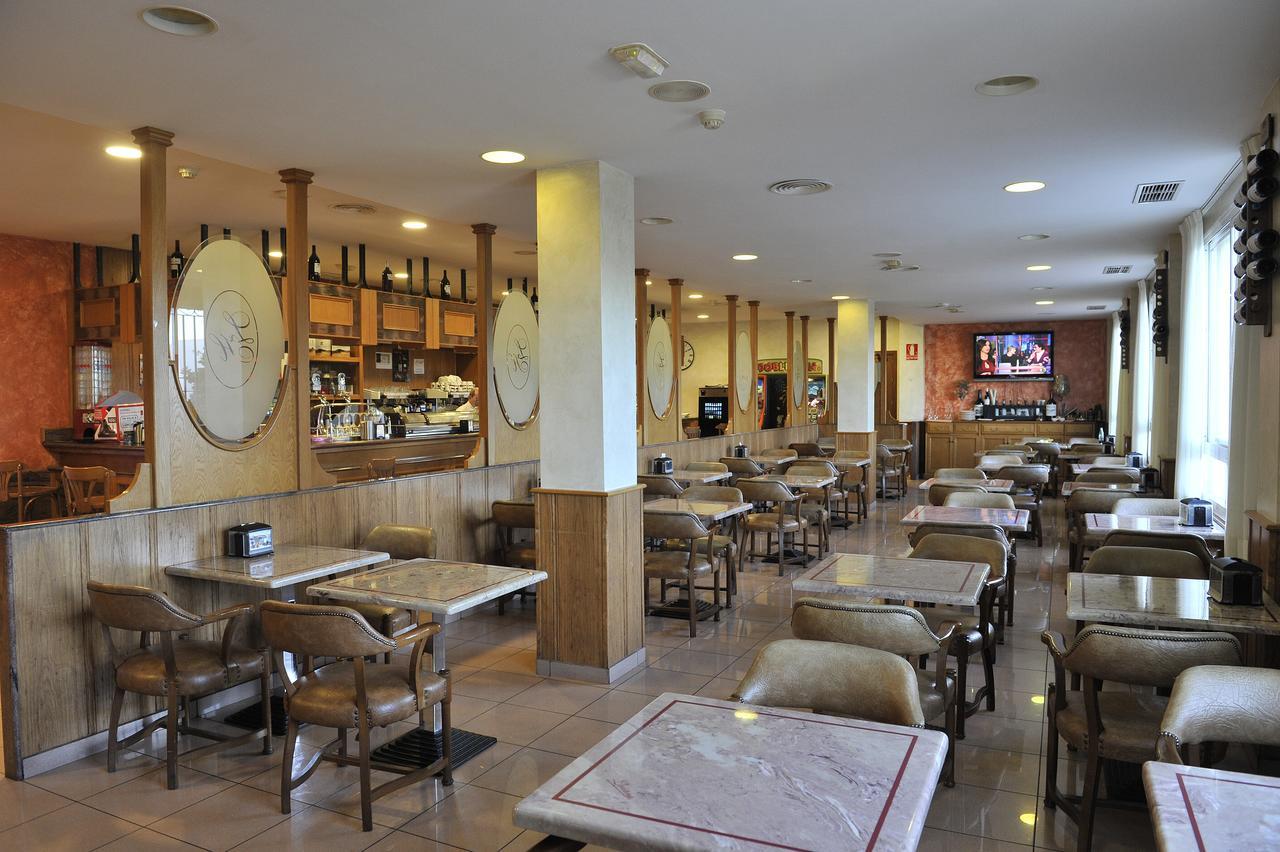 Hotel Lozano Antequera Zewnętrze zdjęcie